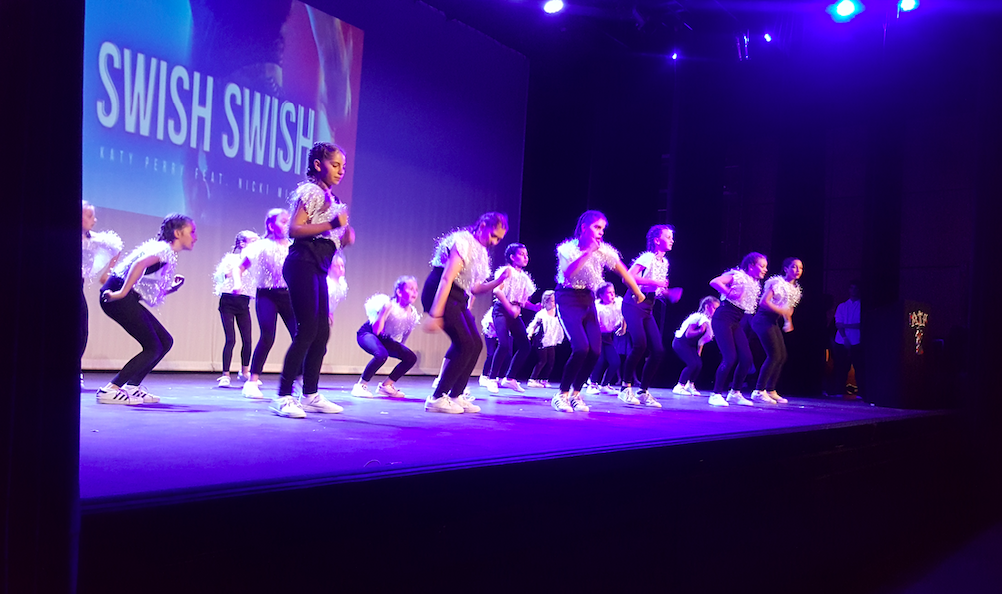 SPECTACLE